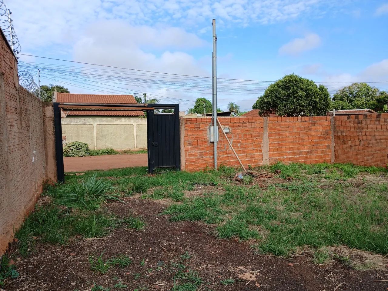 Terreno próximo  a divisão 