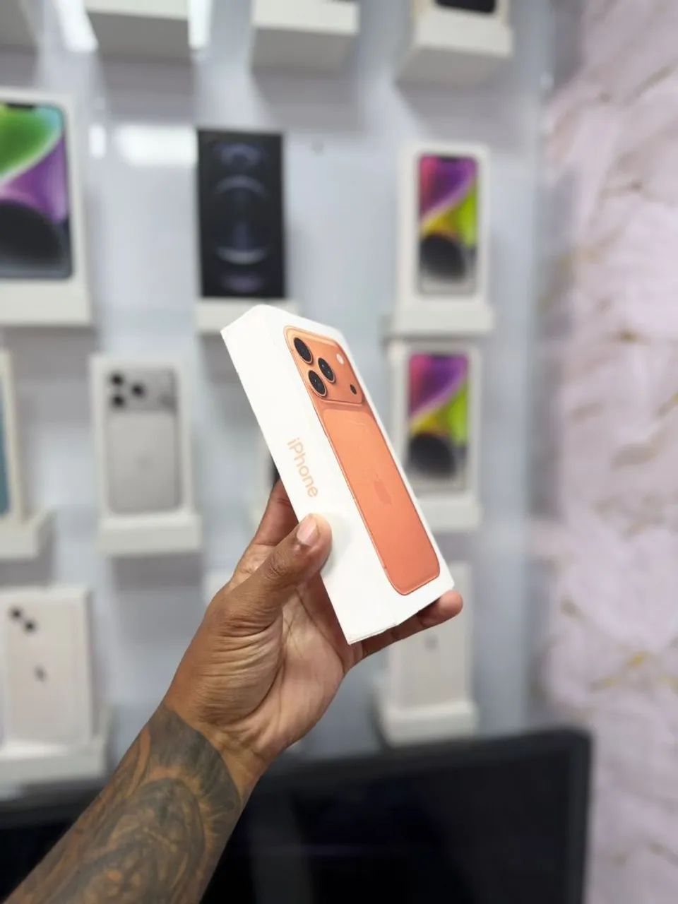 IPHONE 17 PRO MAX 256GB<br>R$ 8.450,00 - Foto 3