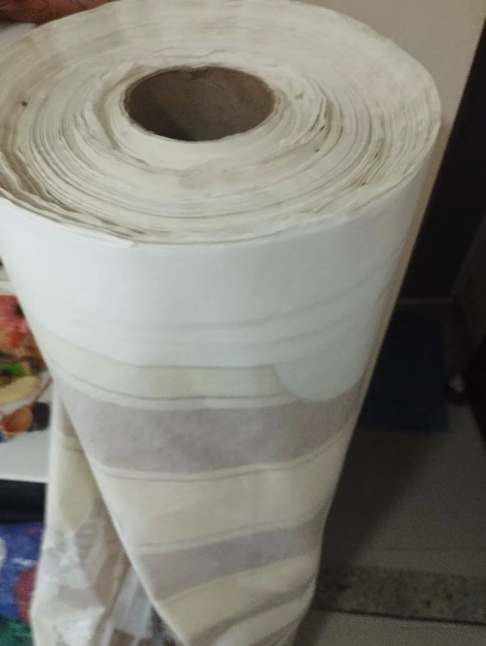 Vendo um rolo de papel para risco - Foto 3
