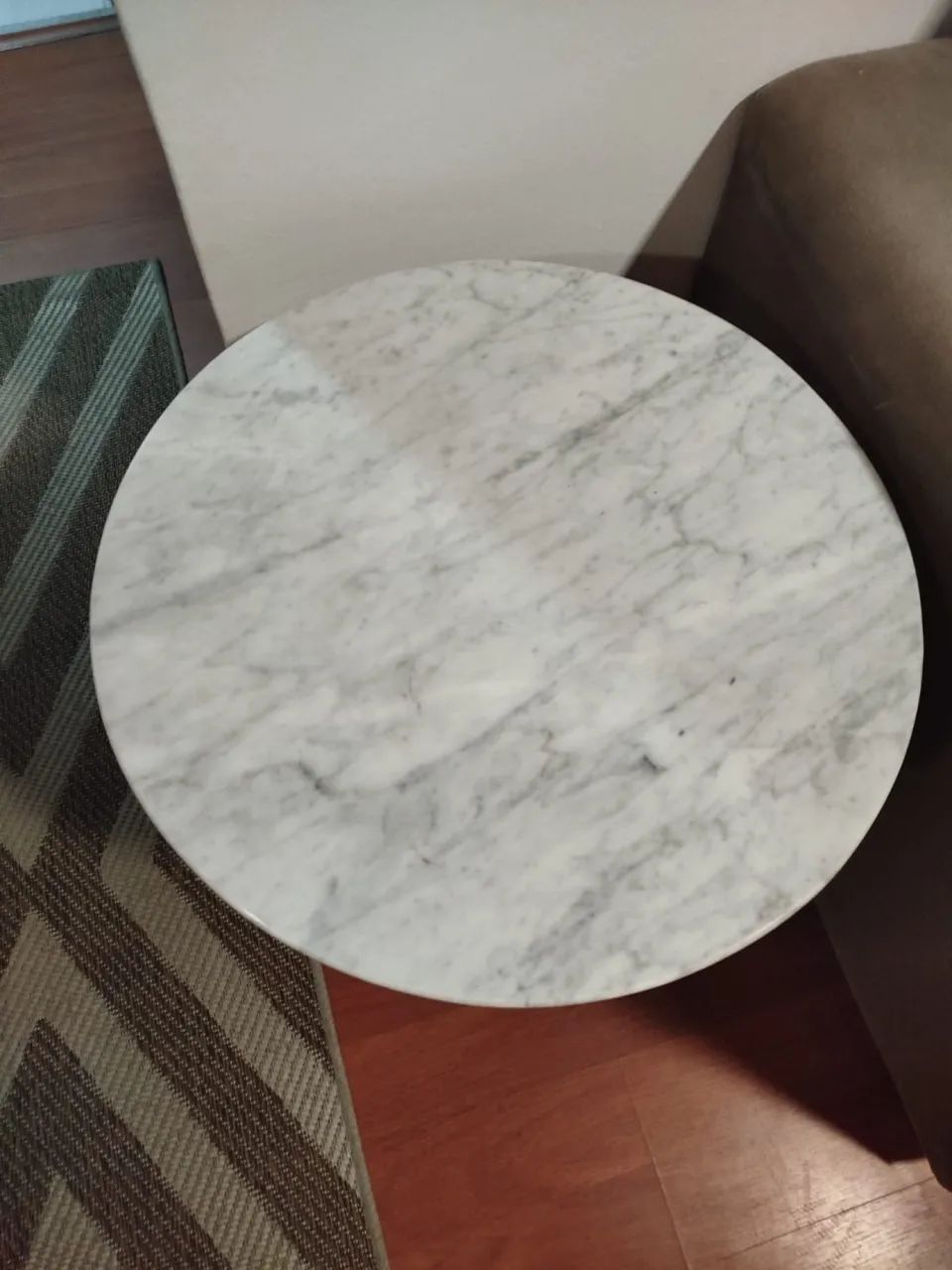 Mesa Saarinen lateral  com Mármore Carrara - Foto 2