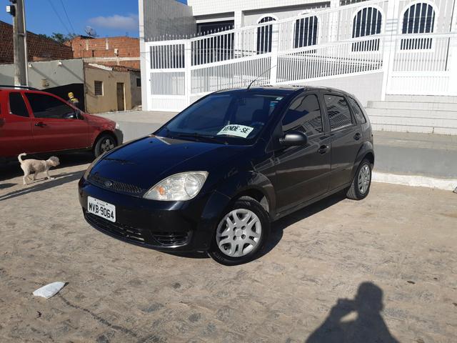 Fiesta hatch 2004