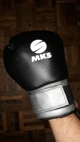 Luva de boxe profissional tam:14oz DE BARBADA - Foto 4