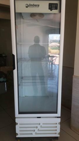 Cervejeira vert. SEMI NOVA porta de vidro 454 L