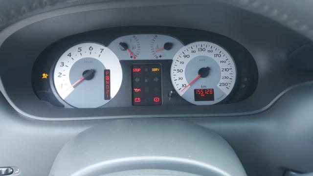 RENAULT SCENIC PRIVILEGE 2.0 16v - Foto 9