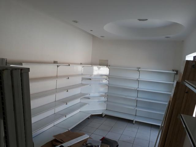 Gôndolas de ferro (reforçada) R$300,00