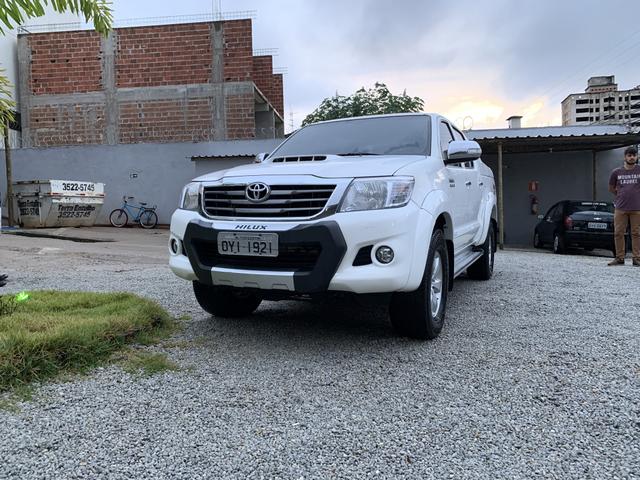 Vendo camionete Hilux - Foto 5