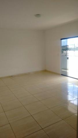 Aluga-se apartamento de 02 quartos e 03 quartos - Foto 2