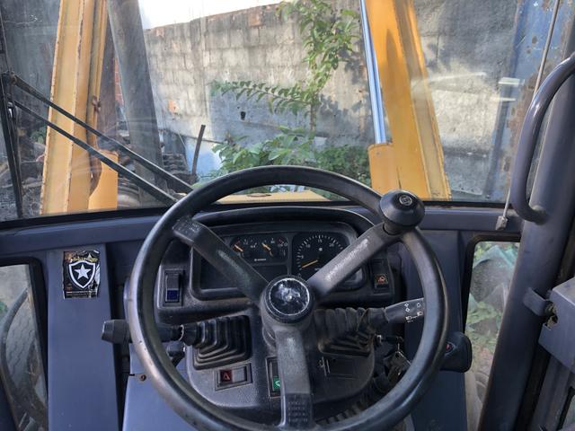 Vendo retroescavadeira - Foto 5