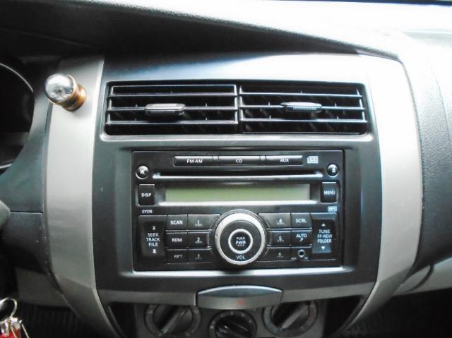 Nissan Livina SL 1.8 AUTOMÁTICA 4P - Foto 6