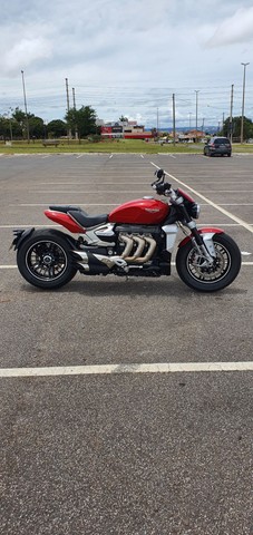 TRIUMPH ROCKET-III ***LEIA TODO O ANÚNCIO***