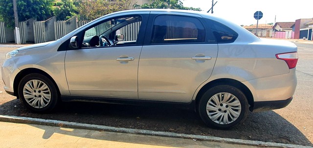 GRAND SIENA ATTRACTIVE 1.4 FIRE 8V ANO 2016