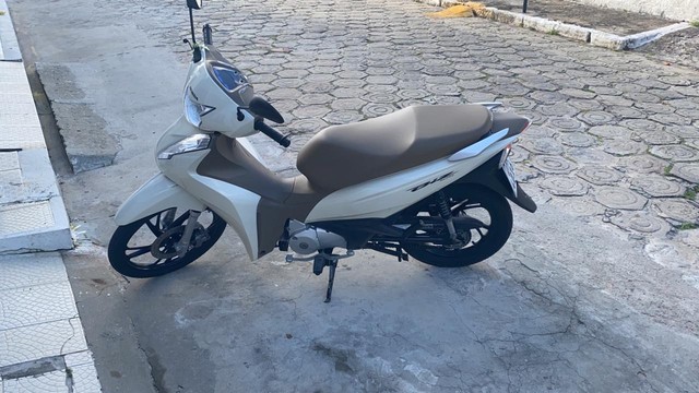 MOTO BIZ COMPLETONA