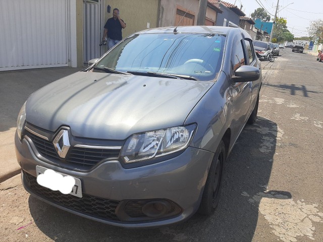 VENDE-SE SANDERO,COMPLETO!