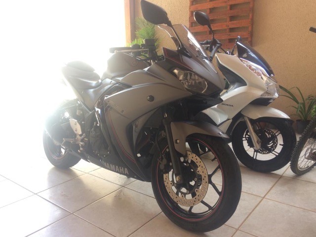 YAMAHA YZF-R3
