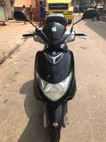 MOTO BURGMAN 125