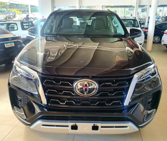 SW4 SRX DIESEL 4X4 2021 COM ACESSÓRIOS.