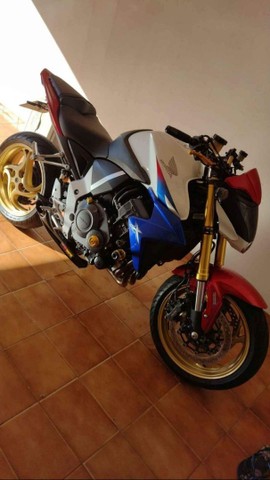CB 1000R CAPITÃO AMÉRICA