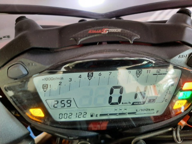 SUZUKI GSXS 1000