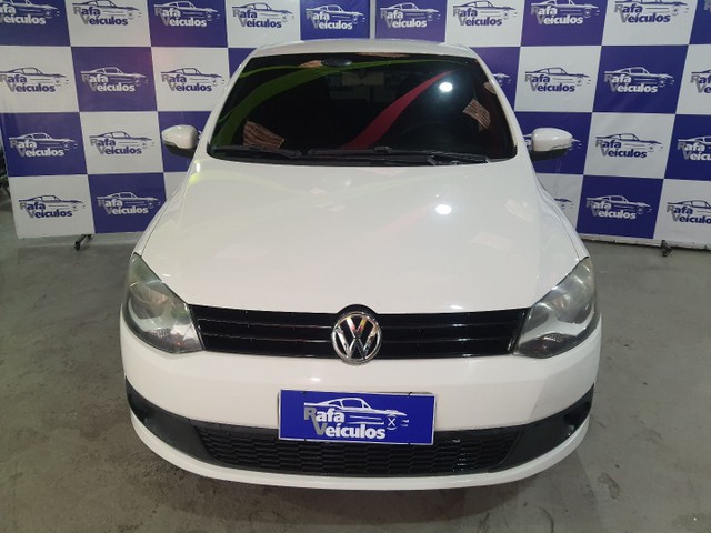 VW FOX 1.0 FLEX 2013 MIL DE ENTRADA NA RAFA VEICULOS YG67?**-