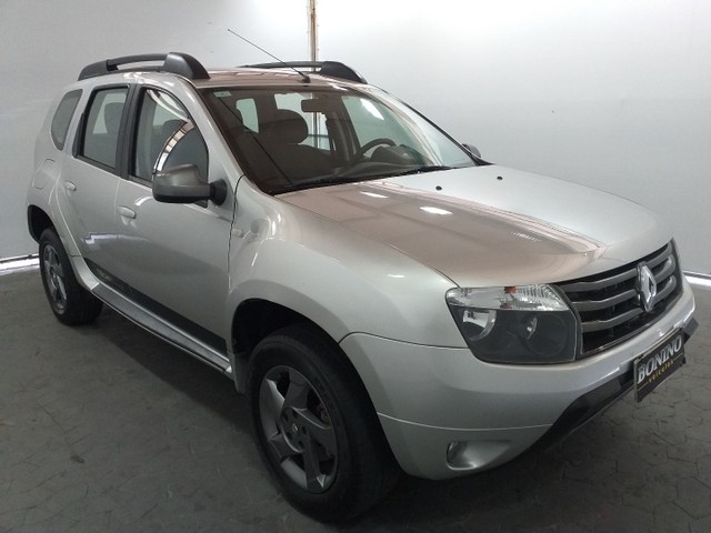 RENALT DUSTER AUTOMATICA