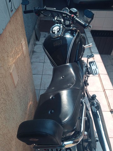 MOTO AMAZONAS 250