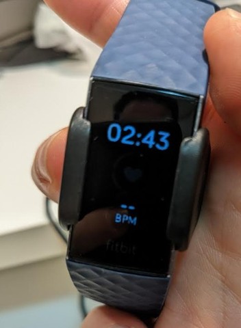 relógio fitbit charge 3