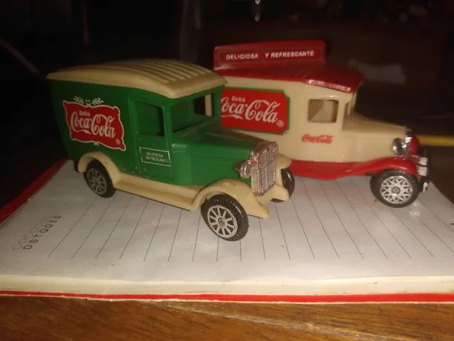 Carrinho de Plástico da Coca