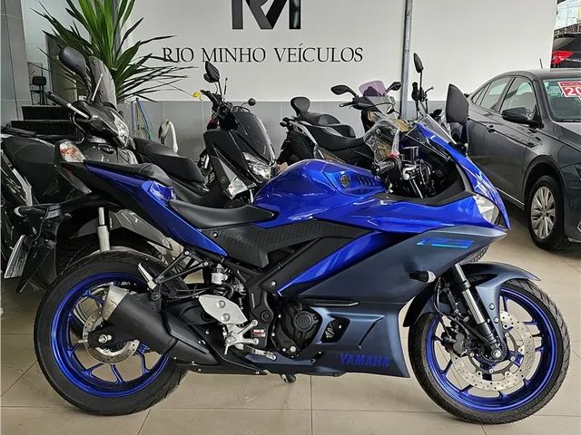 Yamaha lança pequena esportiva R15 por R$ 18.990 - moto.com.br