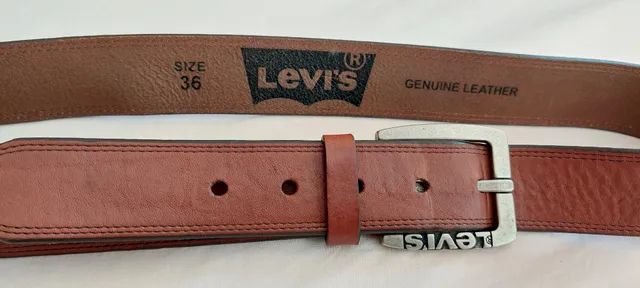 Cinto em Couro Levis