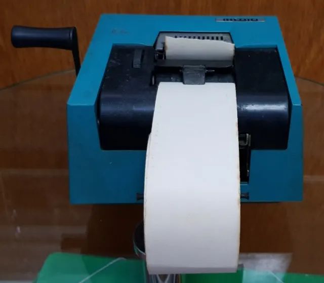 Antiga Calculadora Olivetti mecânica Vintage década de 50  - Foto 2
