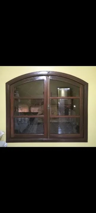 JANELA IMBUIA ESTILO COLONIAL - Foto 2