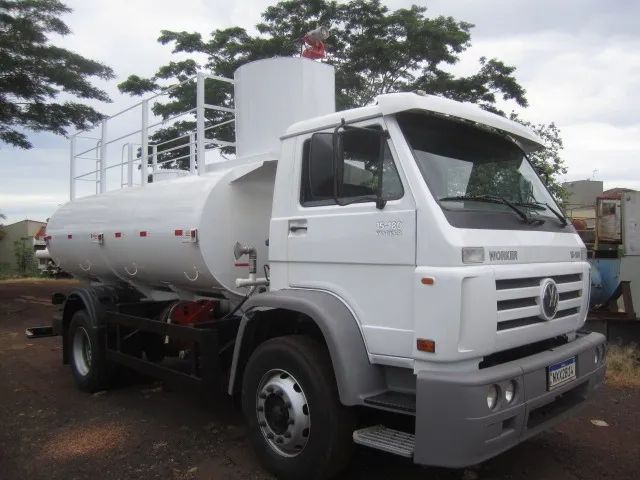 VW 15-180 Tanque Pipa Bombeiro - Foto 2