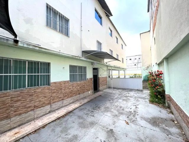 Alugo Imóvel Comercial na Enseada do Suá com 700m² e 17 Vagas - R$ 18.000,00