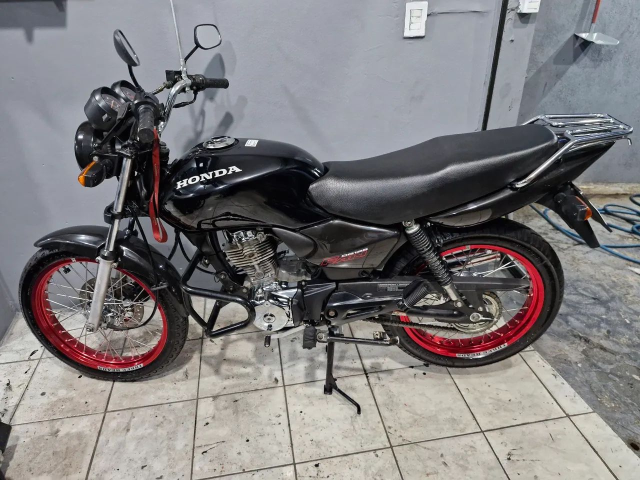 Honda CG 125 Fan - 2006 - Preta
