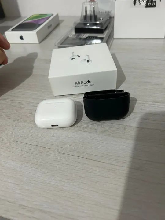 AirPods 3 Geração(Carregamento MagSafe) - Foto 5