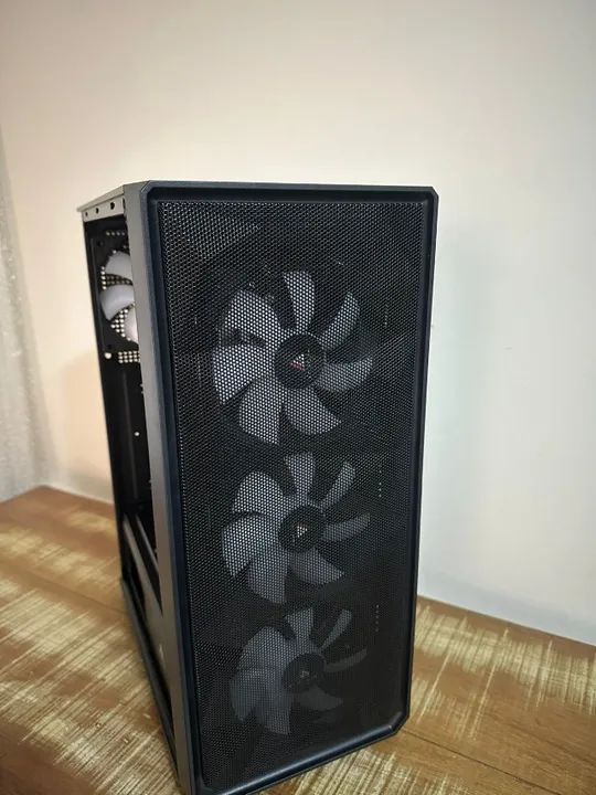 Computador Gamer - I7 7700 - 16GB - 1TB NVME - AMD RX5700xt - Foto 2