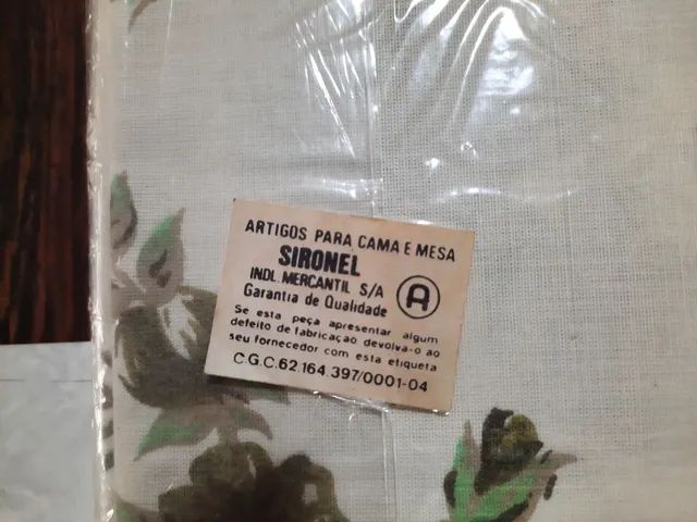 Toalha de Mesa quadrada Adorela - Sinorel.  Med. 1,40×1,40mtrs. Nova.  - Foto 6