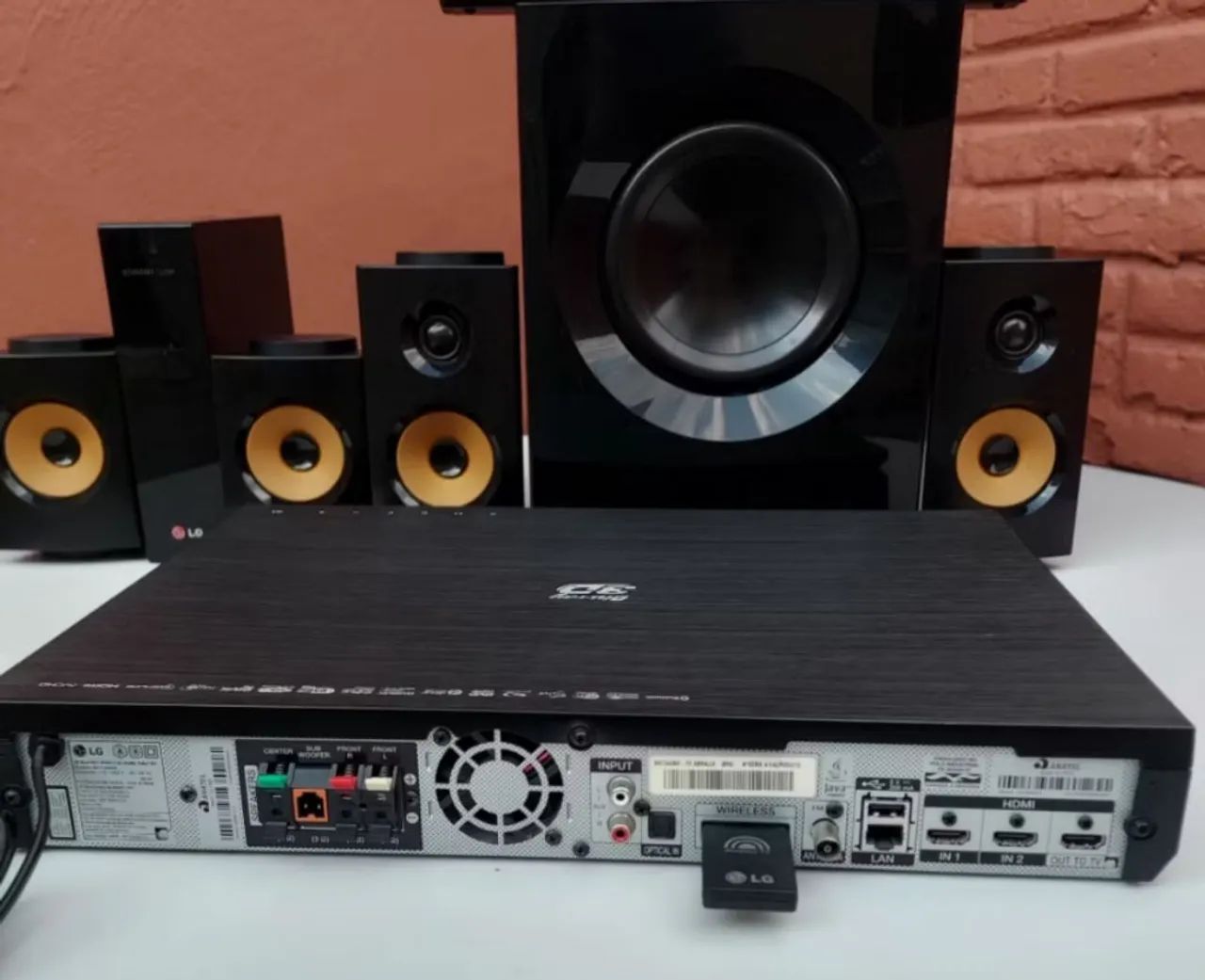 Home Theater LG Blu-ray 3D com 5.1 Canais - Foto 2