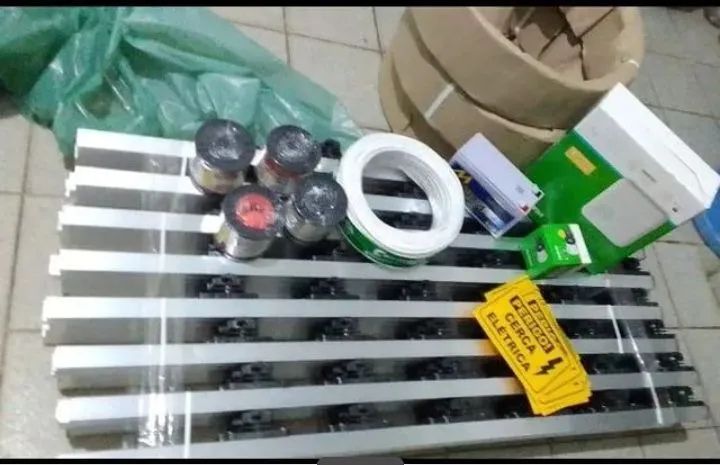 Cerca elétrica Intelbras 2 anos garantia na central. ativa desativar  Celular - Foto 2