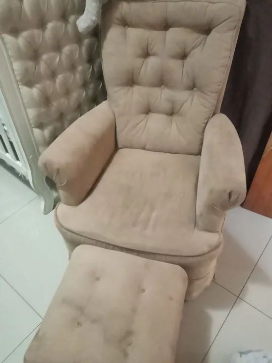Poltrona de balanço com puf - Foto 3