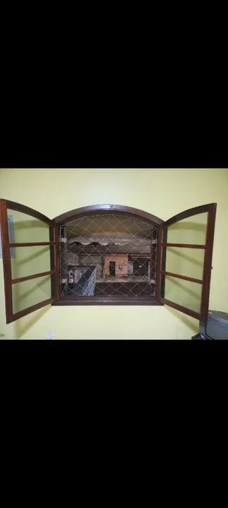 JANELA IMBUIA ESTILO COLONIAL - Foto 3