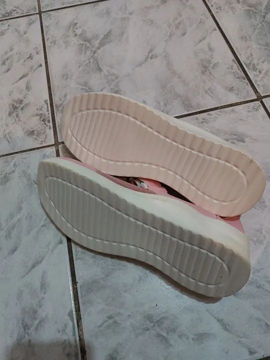 Par de Sapatos Rosa - Foto 2