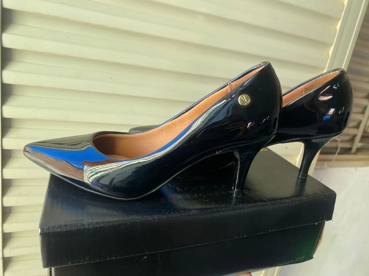 Sapato Scarpin Vizzano Preto - Elegância e Conforto - Foto 2