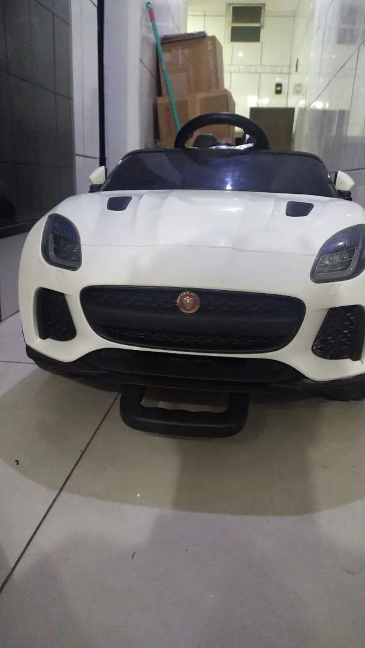 Carrinho Elétrico Jaguar para Crianças