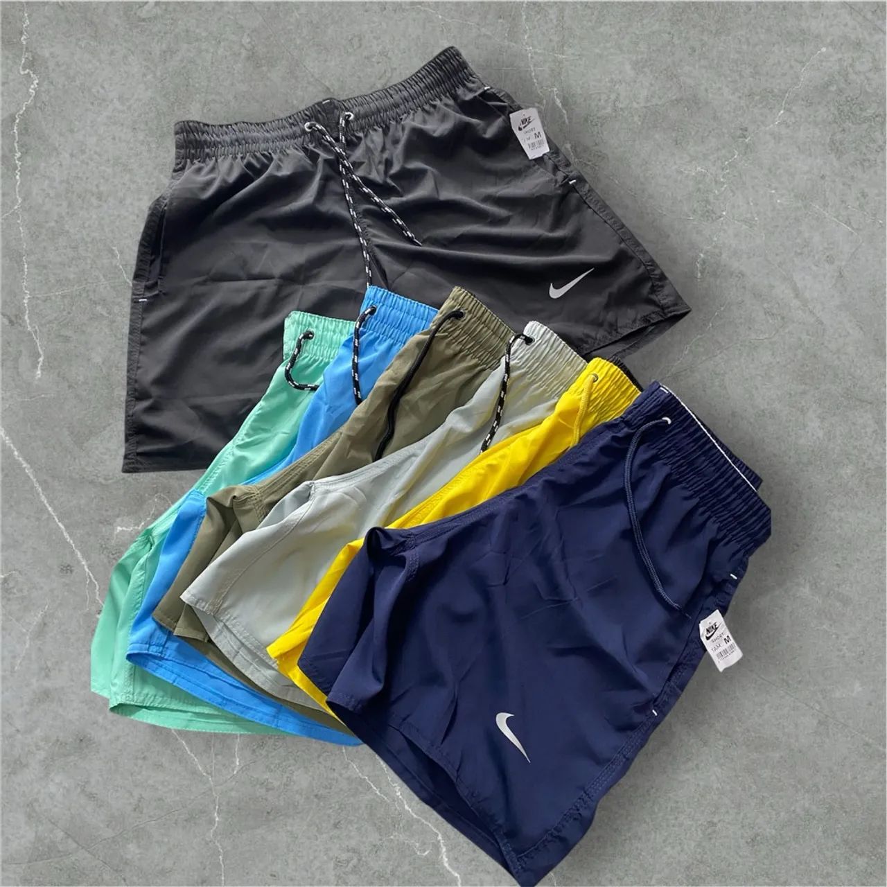 Shorts em Elastano - Diversas Cores -