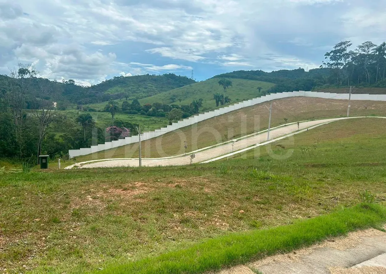 Terreno à venda no Condomínio Alínea Reserva em Itajaí .