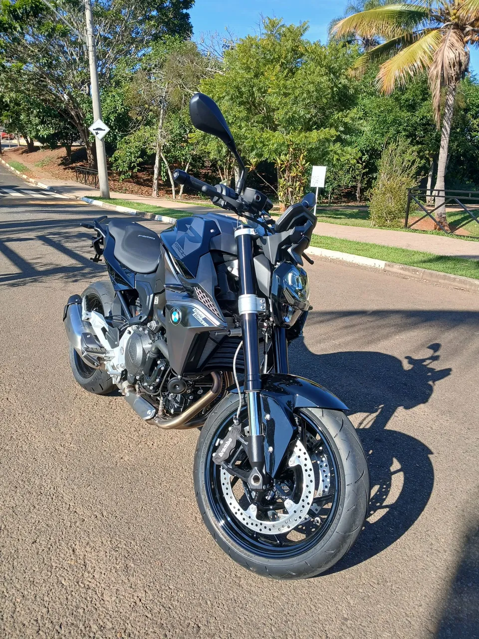 BMW F900R SPORT PLUS ( OKM )