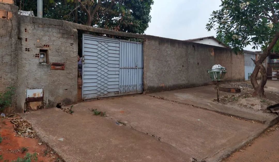 Aluguel 900 reais 2 casas no lote Jardim Zuleica 