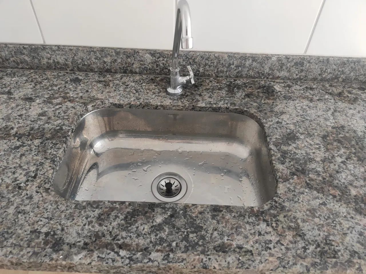 Cuba de cozinha em granito - Foto 4