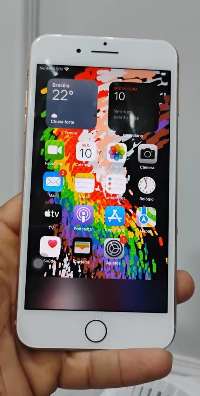 iPhone 8 Plus